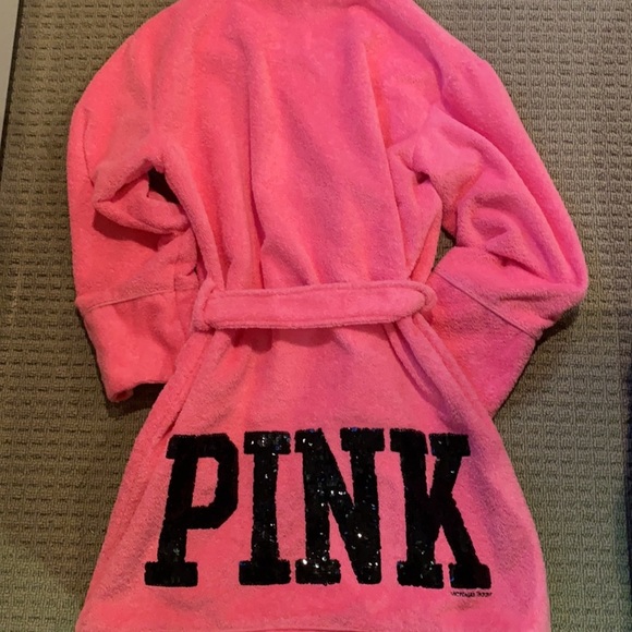 Victoria’s Secret Pink Robe - Picture 2 of 5